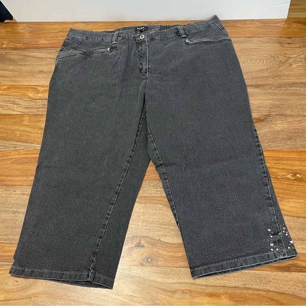 Ulla Popken Capri Jeans Studded Rhinestone Hem 24 Black Stone Wash Cropped Pants